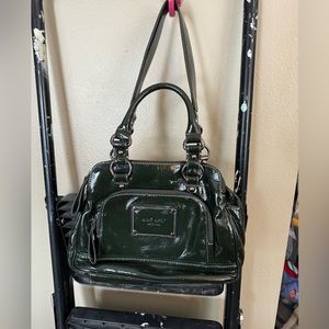 Nine Wedt Emerald Green purse w/ shoulder strap and hand straps, lots of pockets